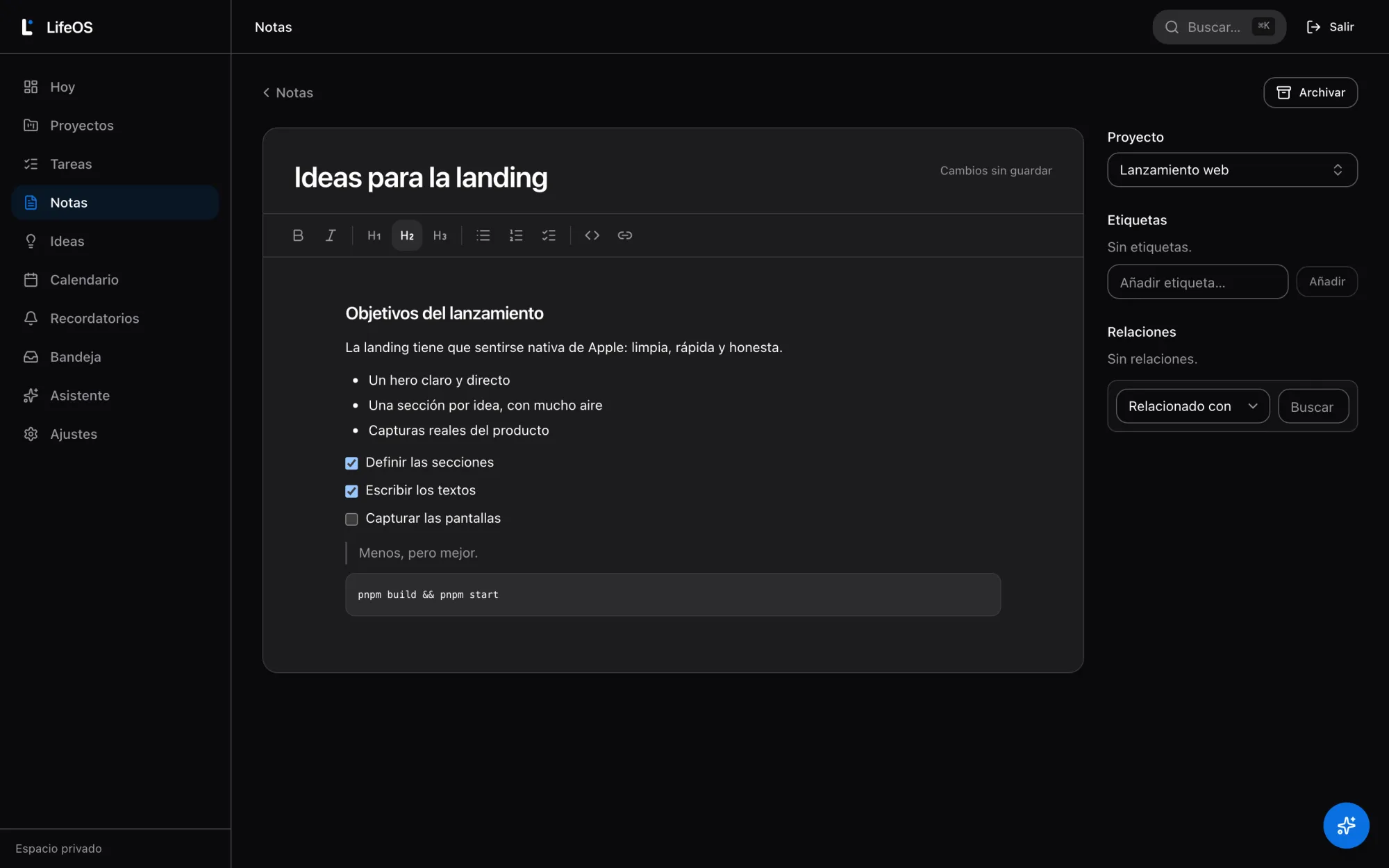 Editor de notas de LifeOS con texto enriquecido: encabezados, listas, checklist y código