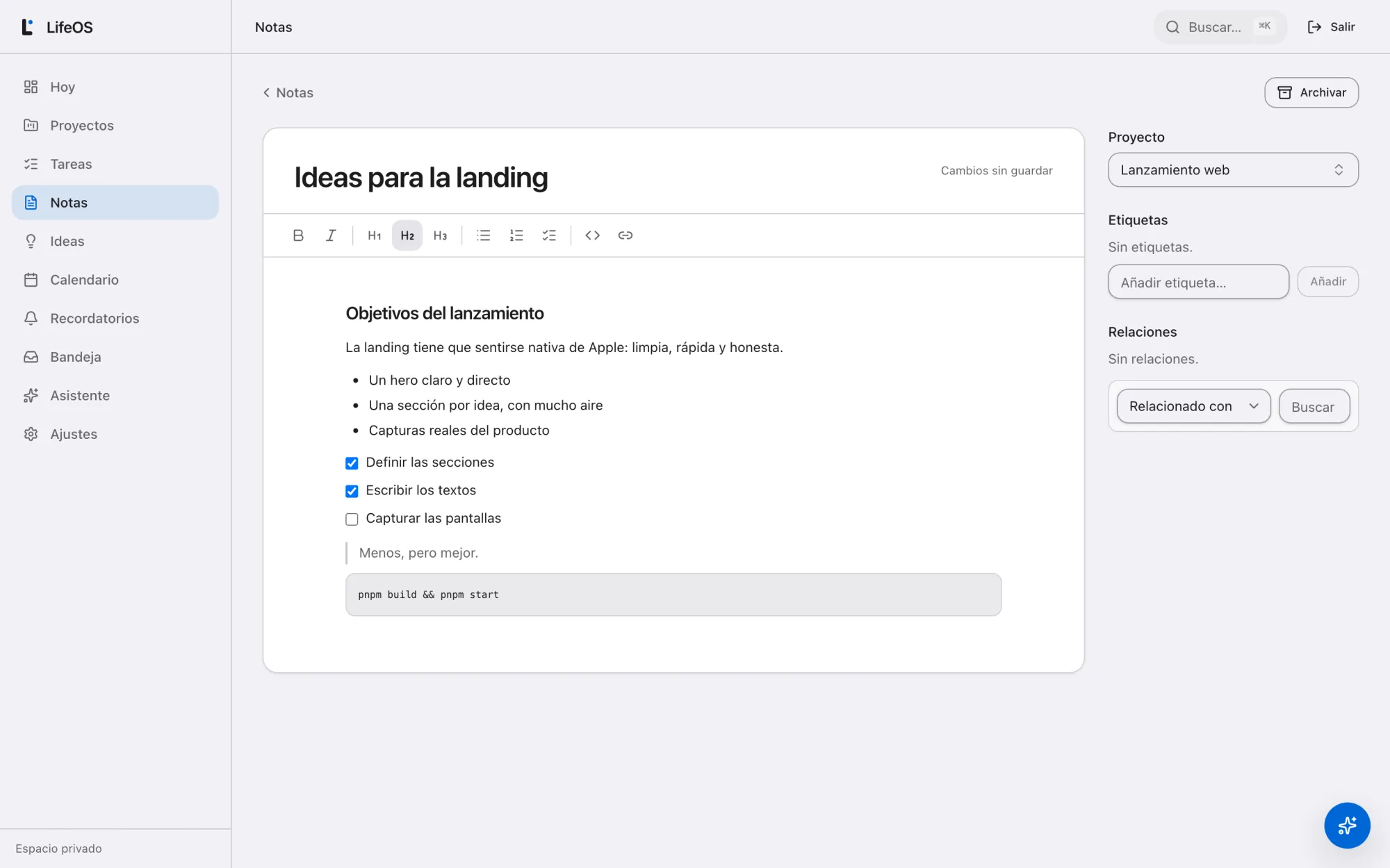 Editor de notas de LifeOS con texto enriquecido: encabezados, listas, checklist y código